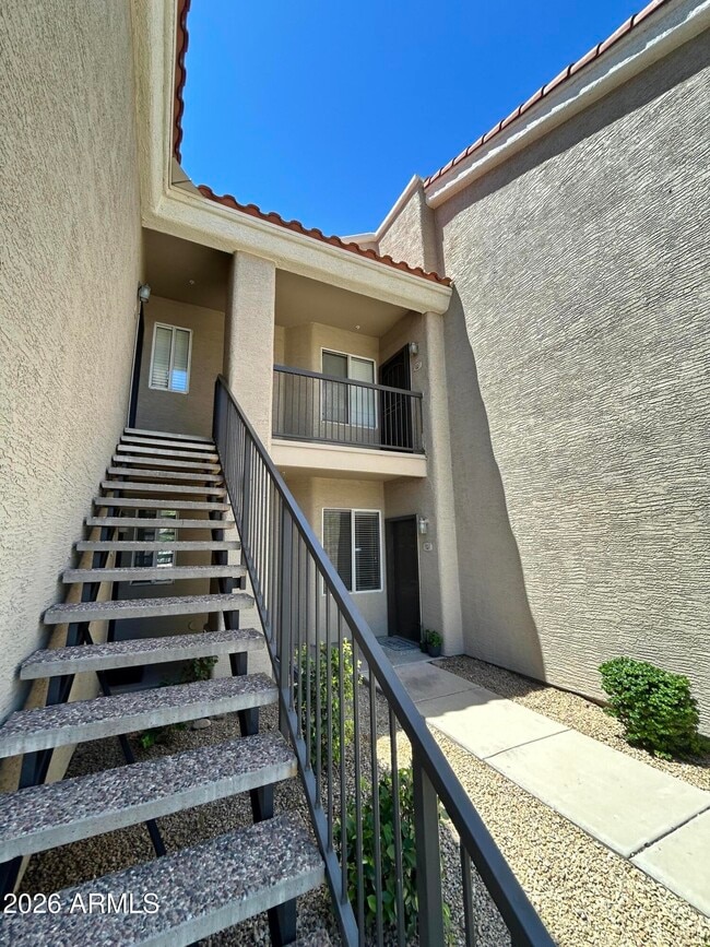 Building Photo - 2929 W Yorkshire Dr Unit 2012