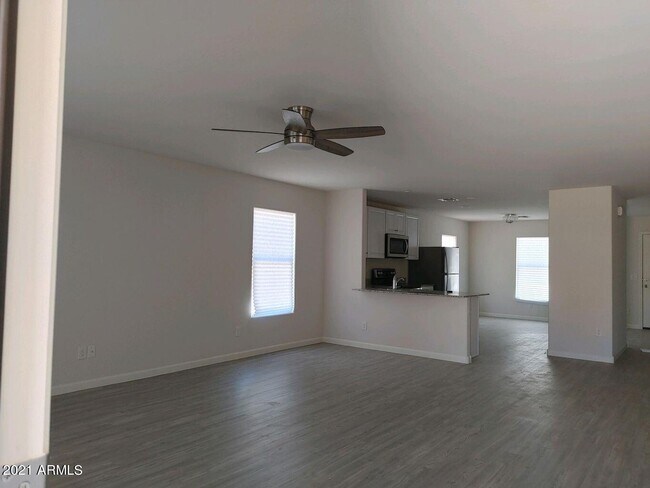 Photo - 45196 W Sandhill Rd