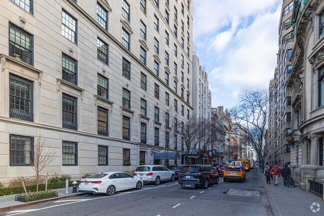 Photo - 1030 Fifth Ave