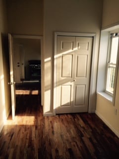 Photo - 870 Herkimer St