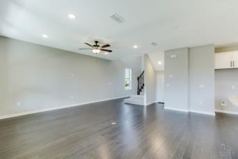 Photo - 260 Lee Roy Jordan St