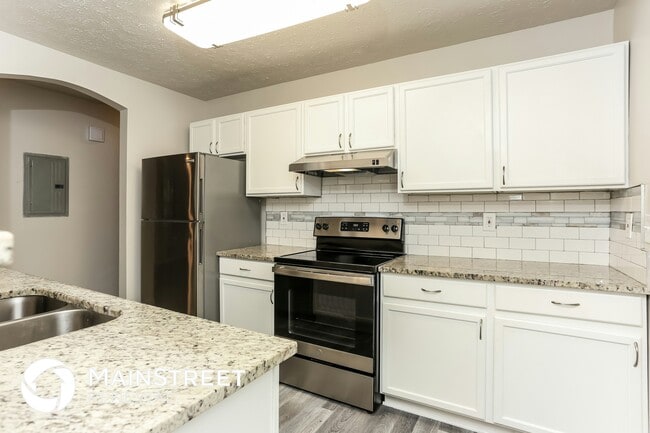 Photo - 167 Alyson Ct SE