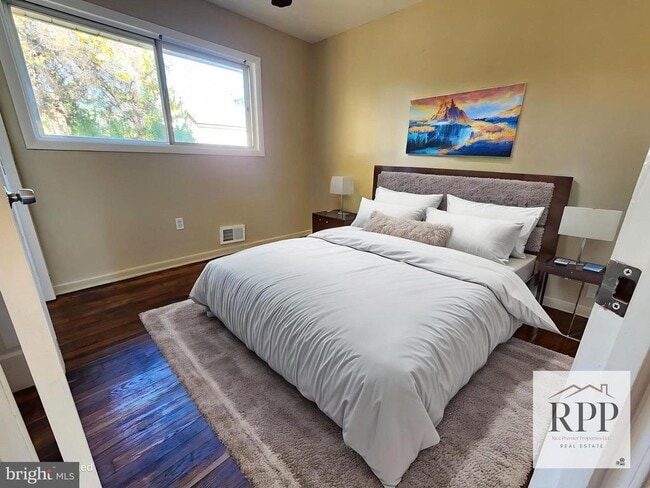 Photo - 6706 Blacklog St