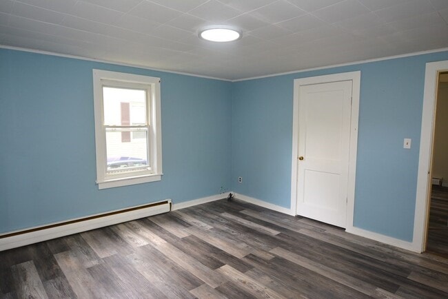 Photo - 14 Fairlawn Cir
