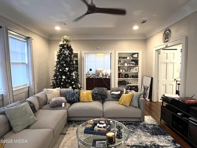 Photo - 171 Calloway Dr