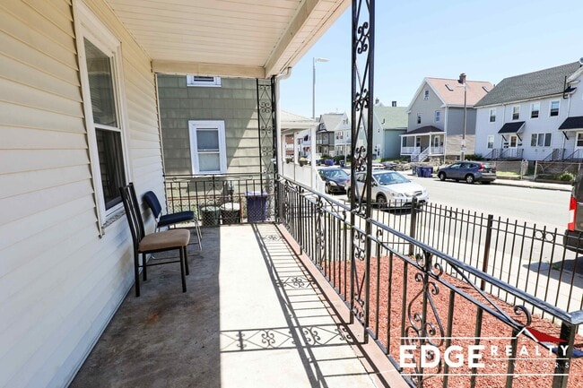 Building Photo - 30 Winship St Unit 1