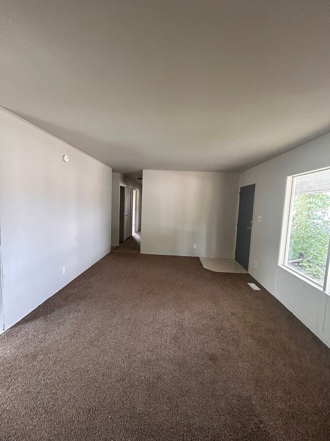 Photo - 6220 Chatham Dr