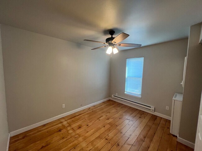 Photo - 402 E Milwaukee St Unit D