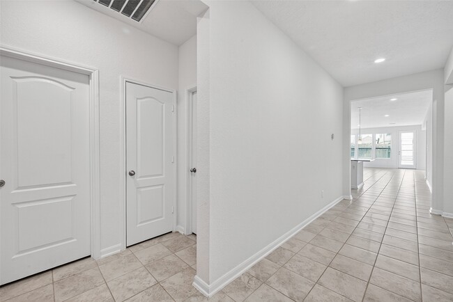 Photo - 25611 Reign Wayman Ct