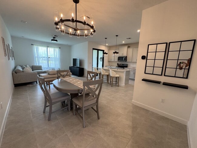 Photo - 14083 SW Thorens Dr