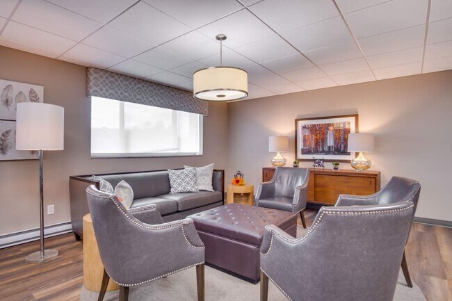 Photo - Beacon Tower