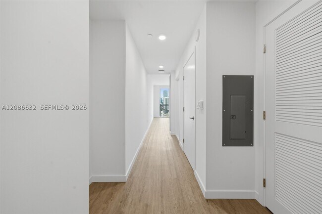 Photo - 2000 Biscayne Blvd Unit 2414