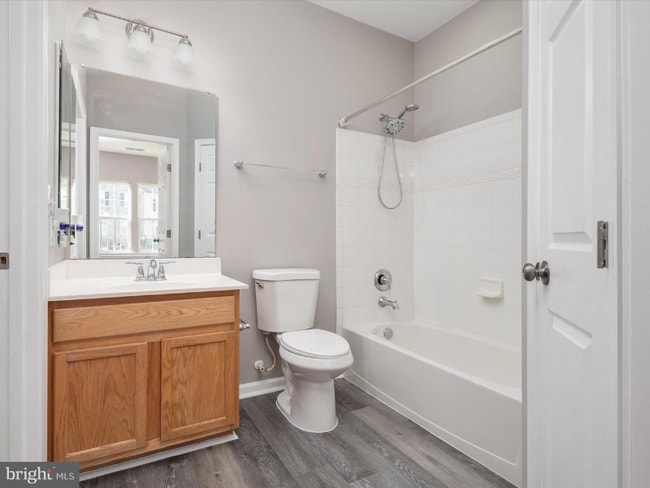 Photo - 5305 Wyndholme Cir