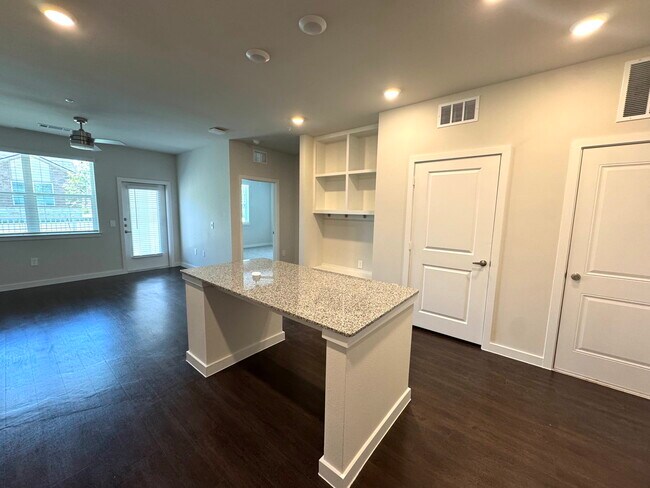 Photo - 455 Elevon Pkwy Unit 051102