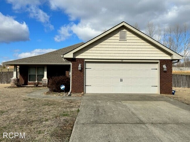 Photo - 4 br, 2 bath House - 111 Maggie Bell Lane