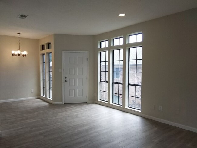 Photo - Must see! 1 Bed 1 Bath Condo in Lakewood Village!