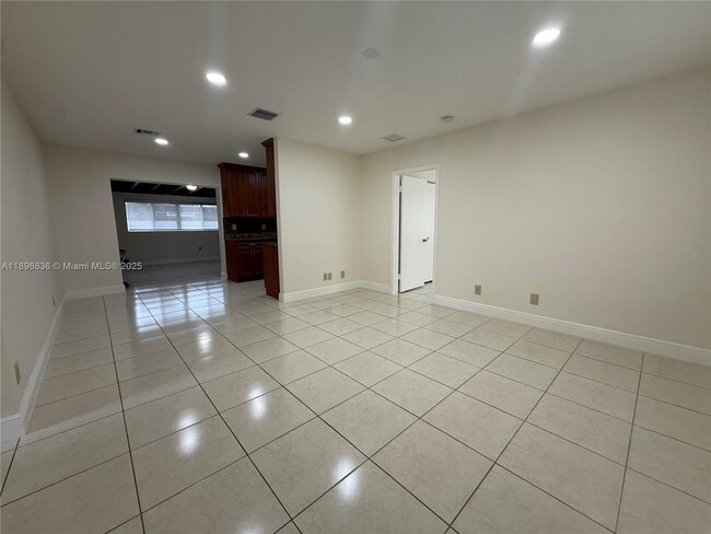 Photo - 5730 NW 112th Terrace