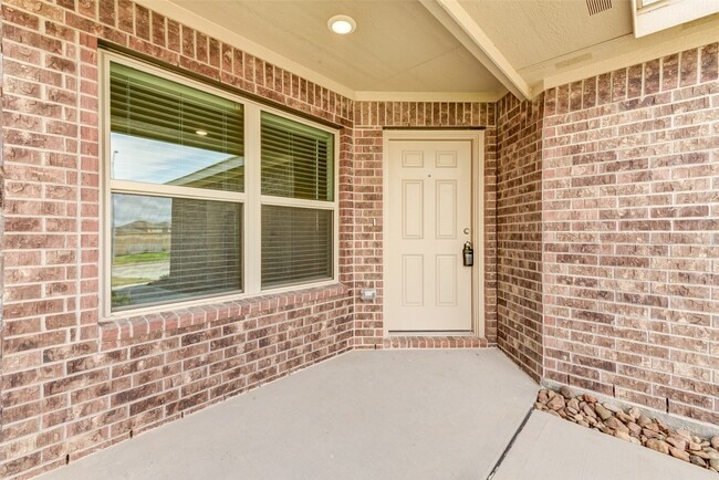 7418 Clover Chase Dr