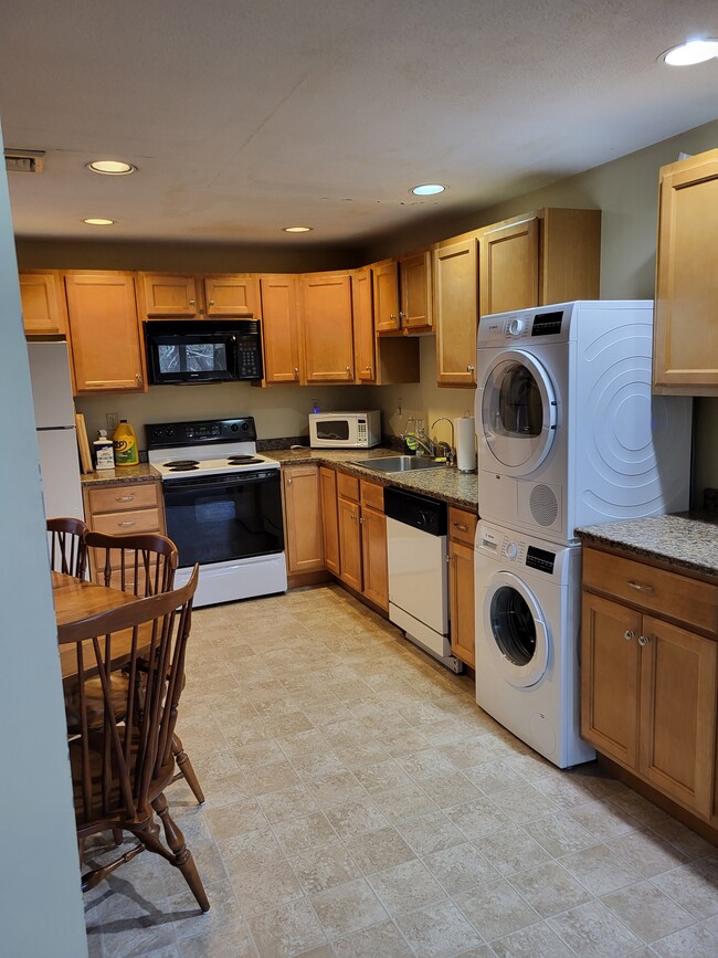 Photo - 80 Fernwood Dr Unit 80 Fernwood Dr.