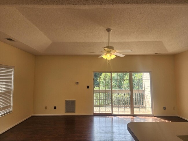 Photo - 121-207 Unit 207-2