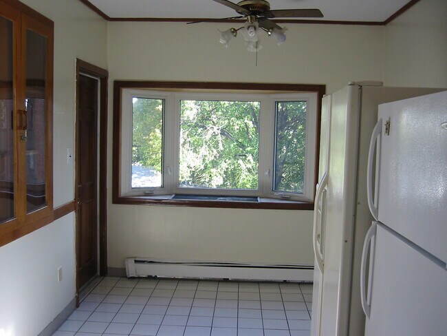 Photo - 7 Eric Rd Unit NA