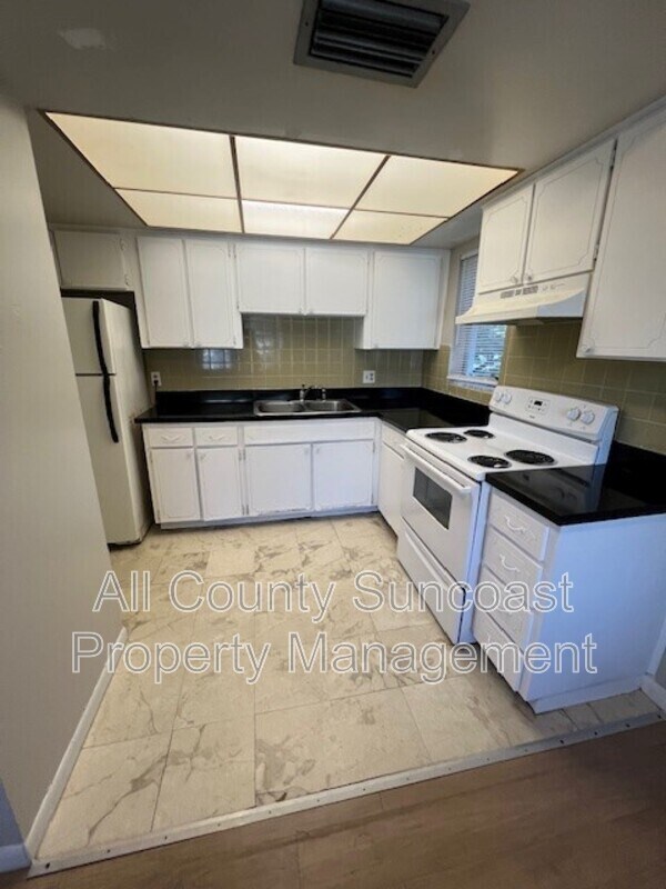 Photo - 3467 33rd Ave N Unidad 8