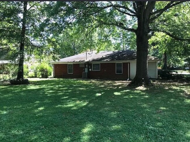 Photo - 3513 Willowood Rd