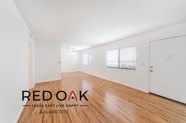 Building Photo - 10206 Independence Ave