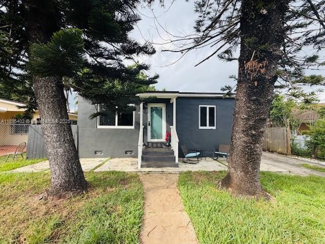 Photo - 451 NW 82nd St