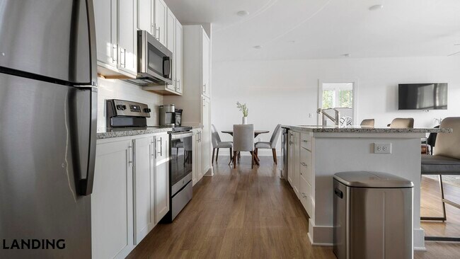 Photo - 5209 Craftsman Dr Unidad 700-310