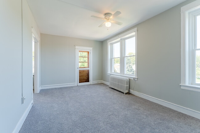 Photo - Belmont Place