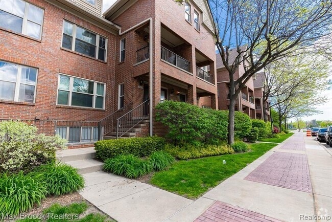 Building Photo - 1423 S Main St Unit 1423 Rental