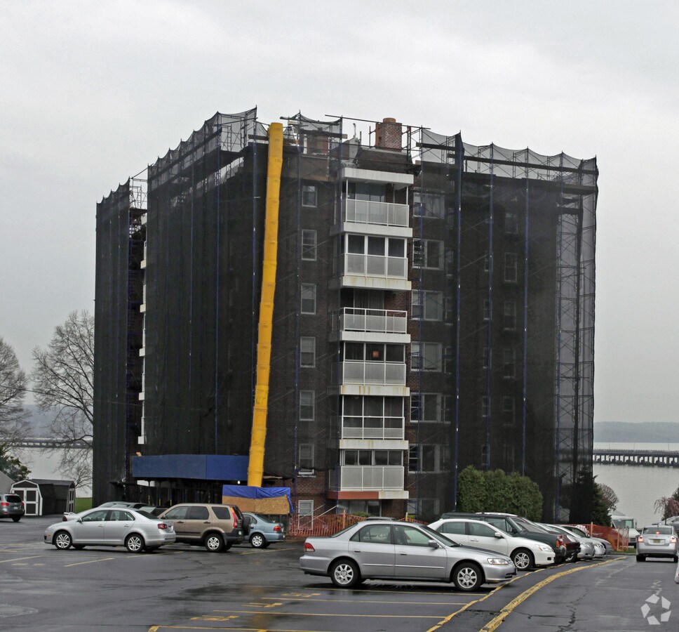 Photo - Salisbury Point