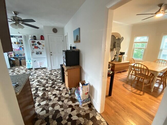Photo - 16 Watson St Unit 2