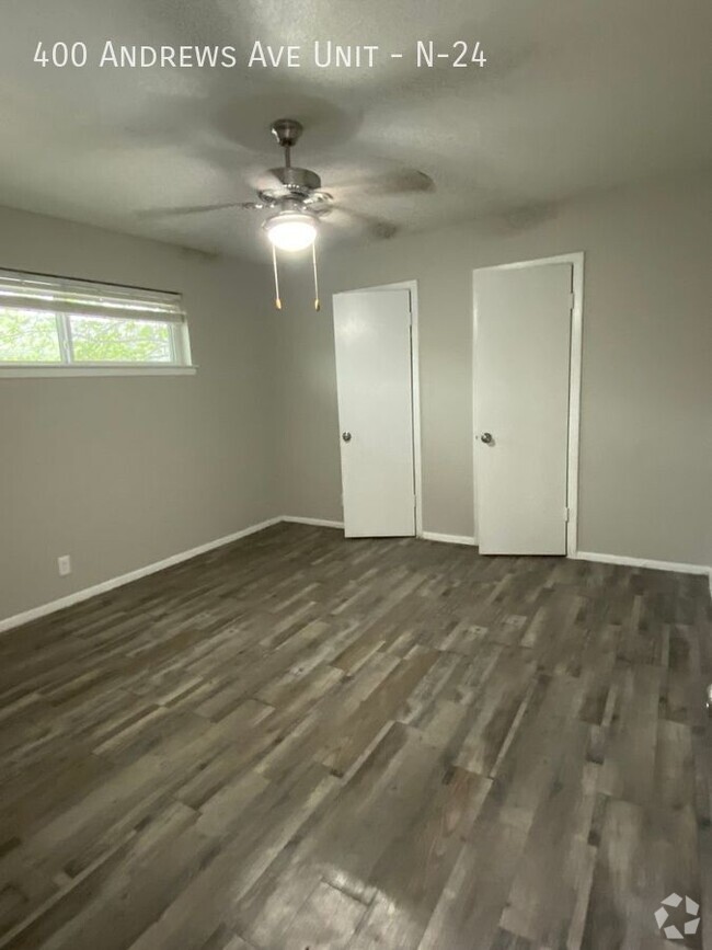 Building Photo - Ask about our November move in specials! Unit N-24 Rental