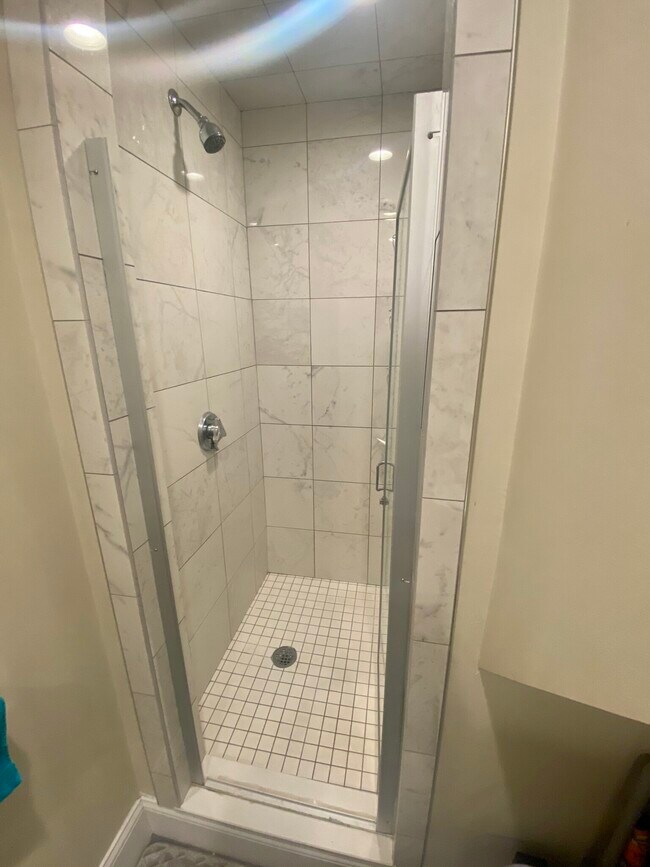 Photo - 18 Chandler St Unit 2