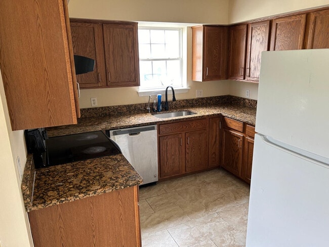 Photo - 409 Gandy Dancer Ct