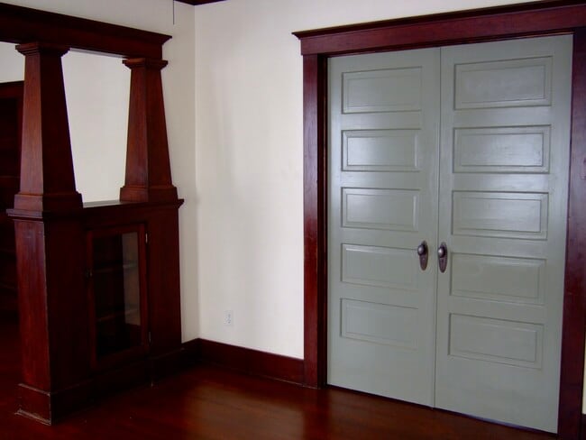 Photo - 830 S 3rd Ave