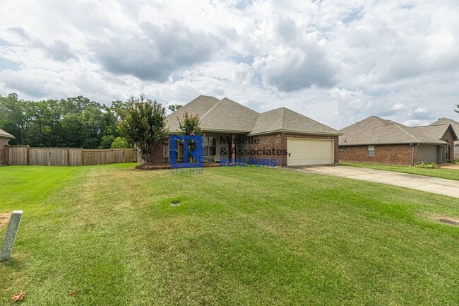 Photo - 125 Mason Way