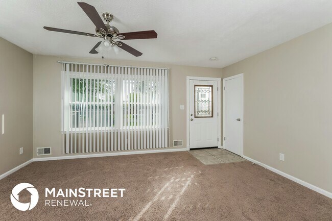 Photo - 9005 Moonglow Ave