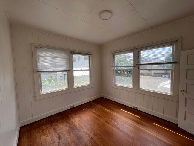 779 Mahiai Pl Unit Main House