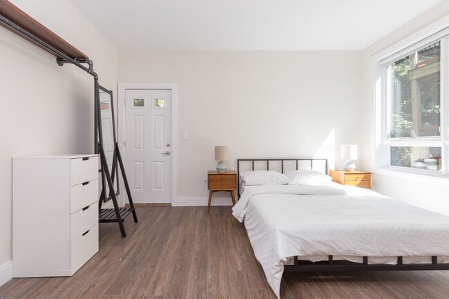 Photo - 133 Marcella St