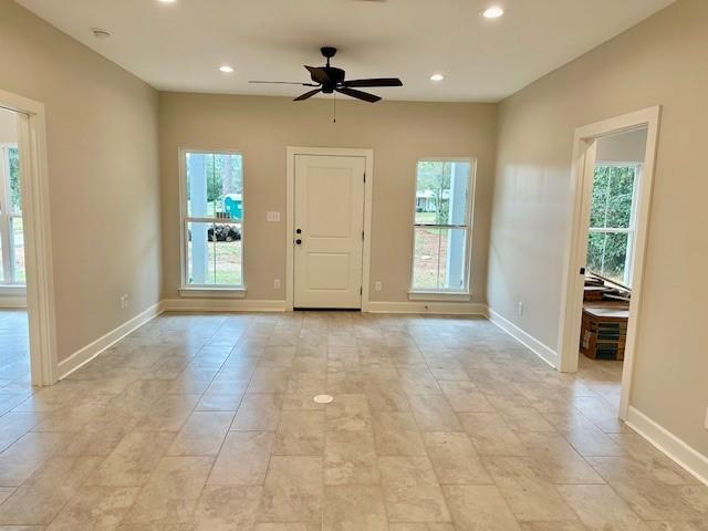 Photo - 2986 Newman Rd
