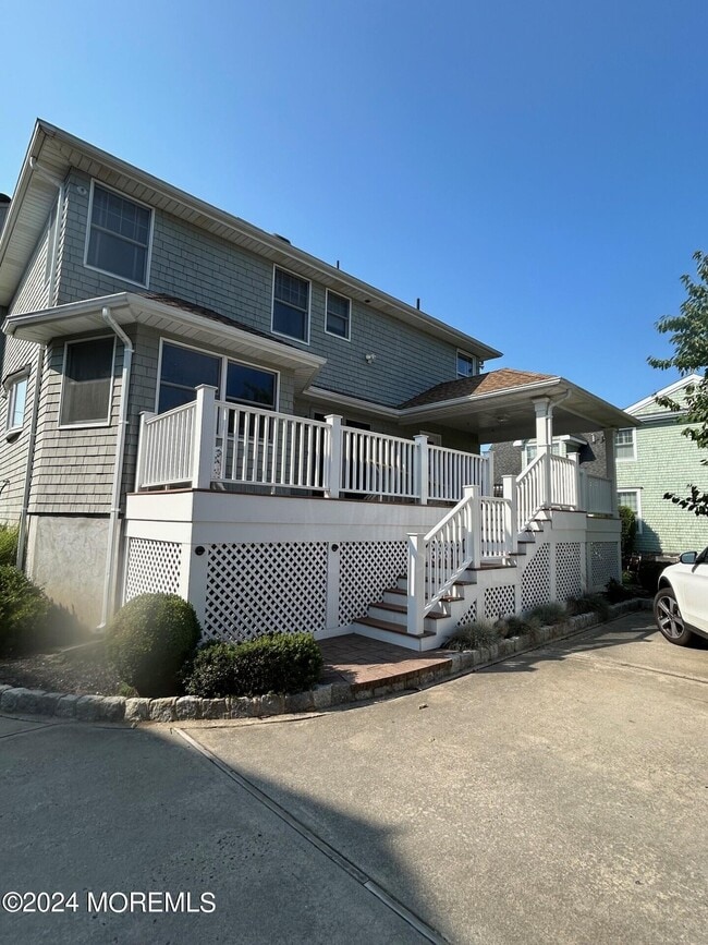 Photo - 81 S Ward Ave