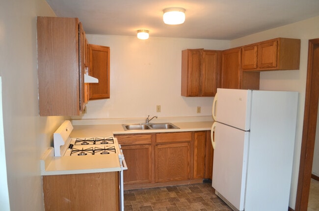 Photo - 17124 Truetown Rd Unit AptB