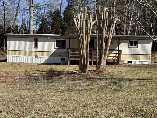 Photo - 210 Markley Dr