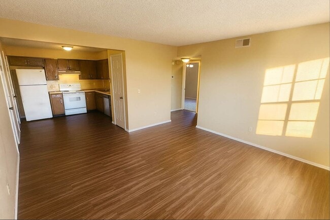 Photo - Spacious 2 bed, 1 bath unit in Sand Springs