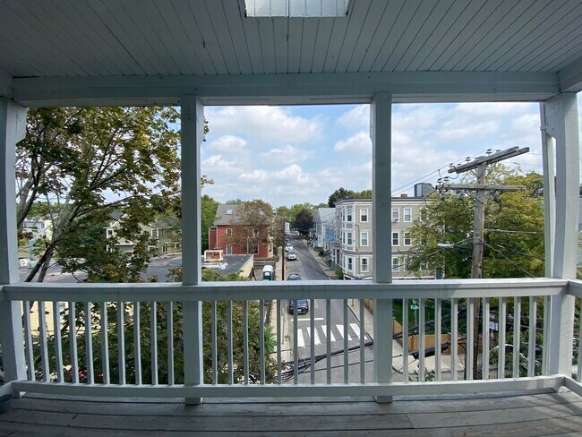 Photo - 651 Washington St