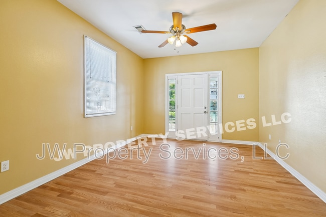 2522-24 N. Tonti St.