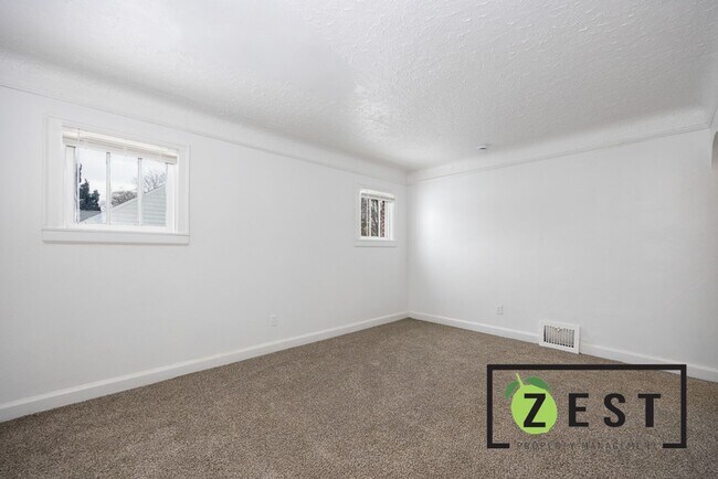 Photo - OPEN HOUSE- 12/23! 4PM-4:30PM! Beautiful 3 BED 1 BATH!